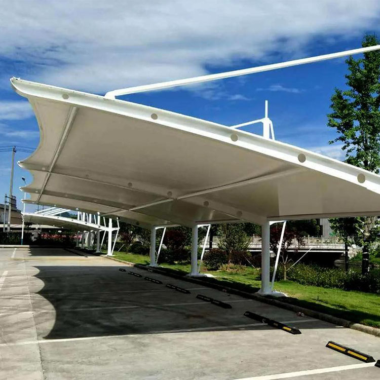 察布查尔锡伯膜结构汽车棚